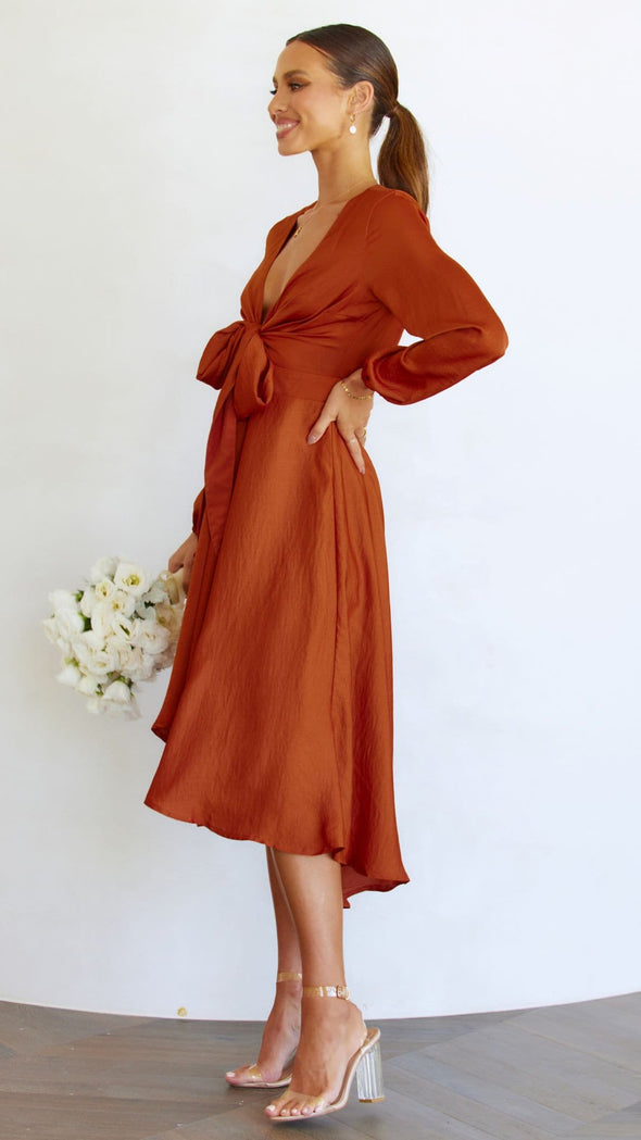 Ágata | Vestido midi de cetim