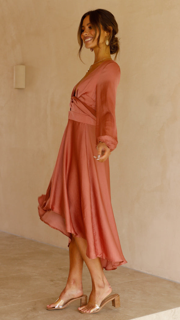 Ágata | Vestido midi de cetim