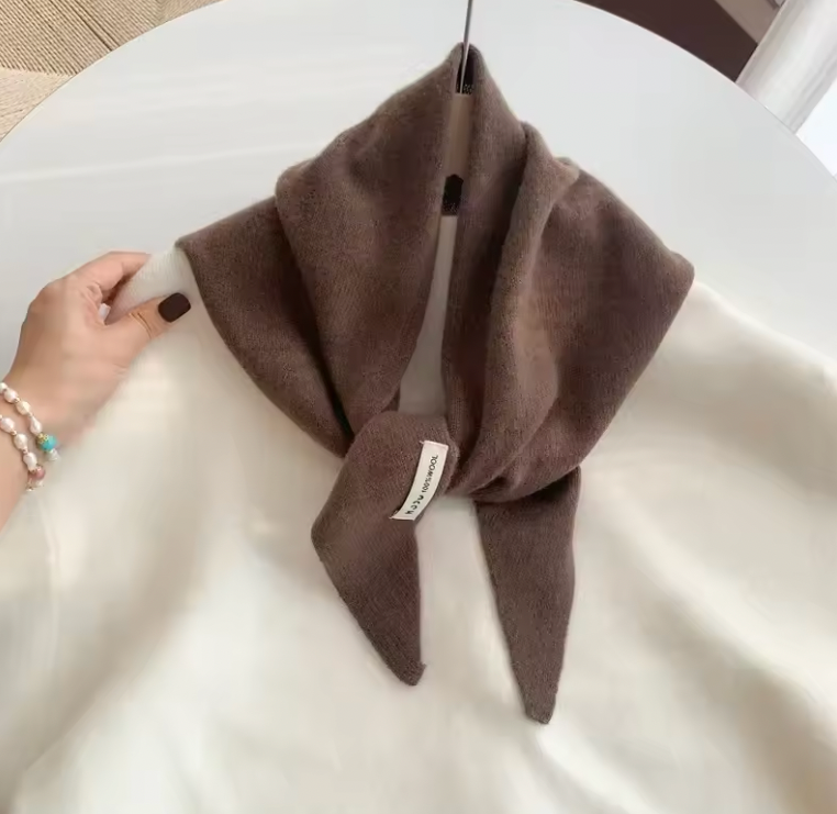 Beatriz | Cachecol triangular