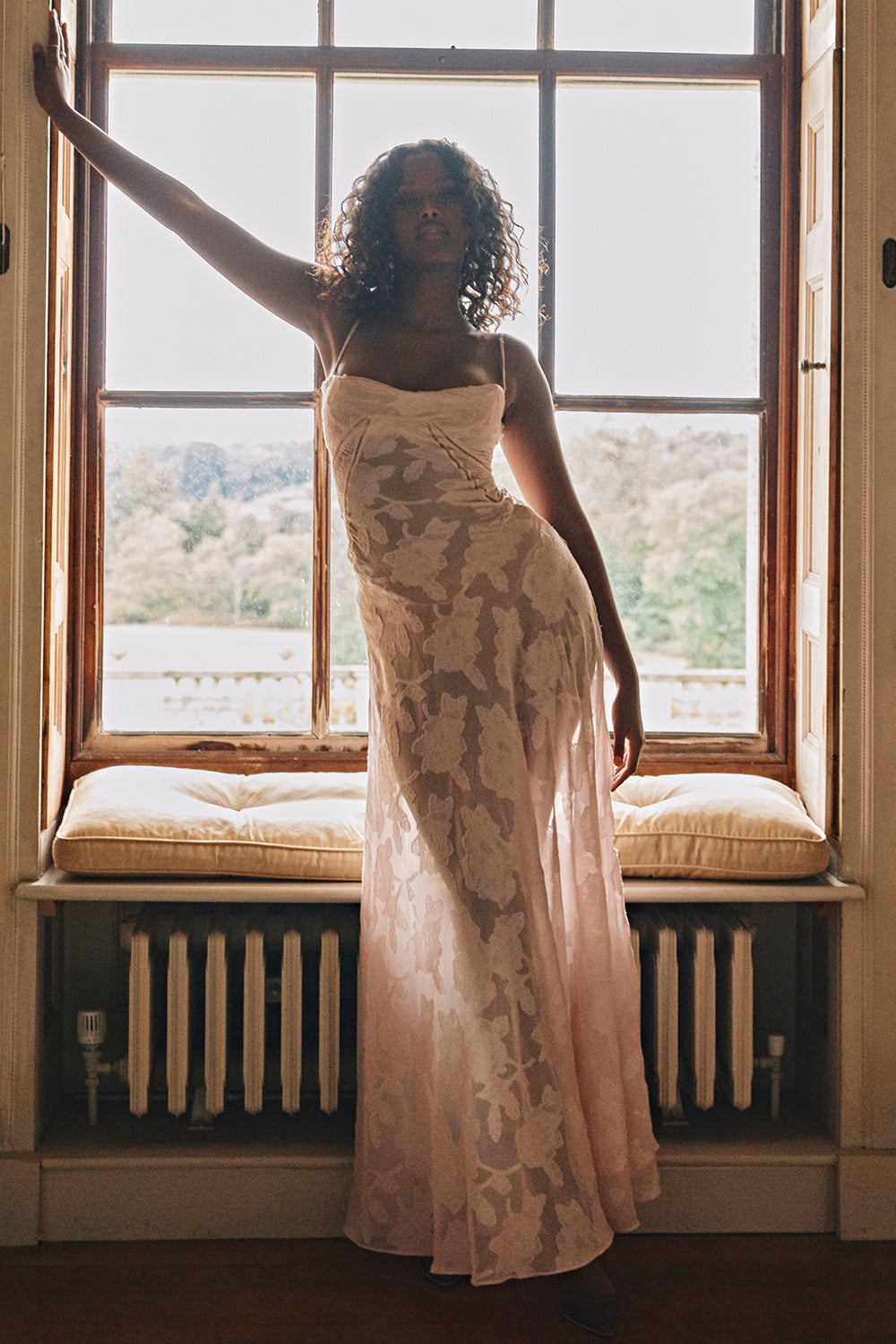 Amanda | Vestido de costas abertas